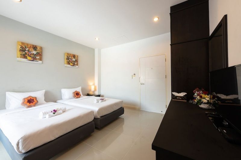 MAY HOUSE KARON BEACH — фото 15
