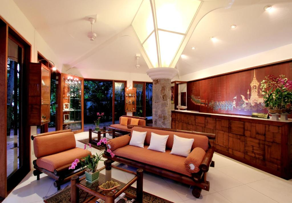 MOM TRIS VILLA ROYALE — фото 12