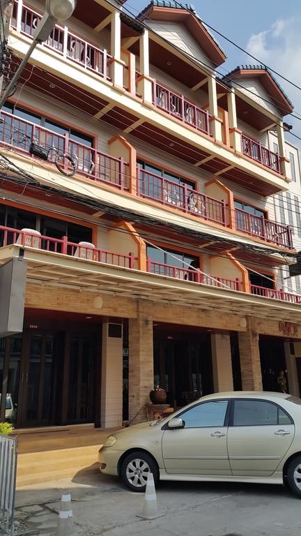MT HOTEL PATONG