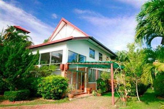 NAIHARN GARDEN RESORT VILLA & SPA — фото 5