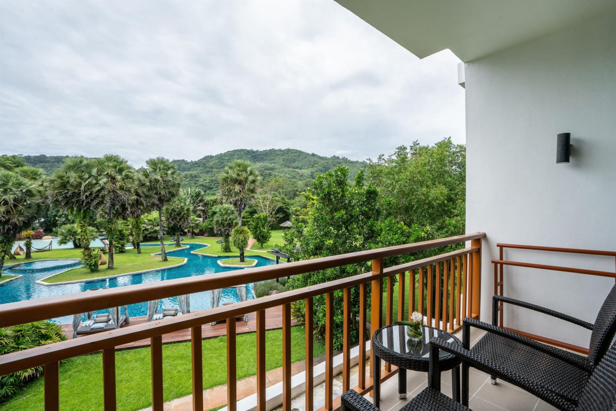 NAITHONBURI BEACH RESORT — фото 13