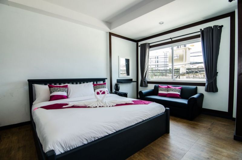OCEAN & OLE HOTEL PATONG