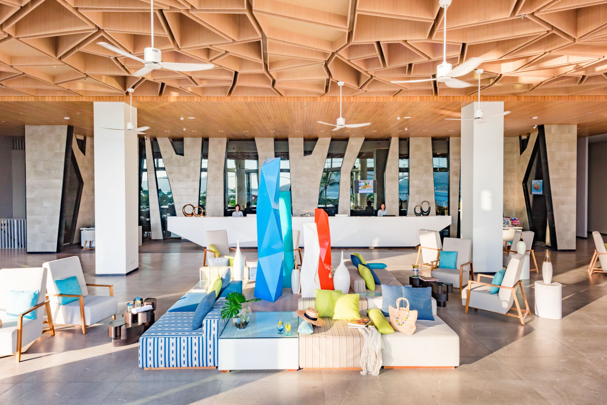 OCEANFRONT BEACH RESORT AND SPA — фото 13