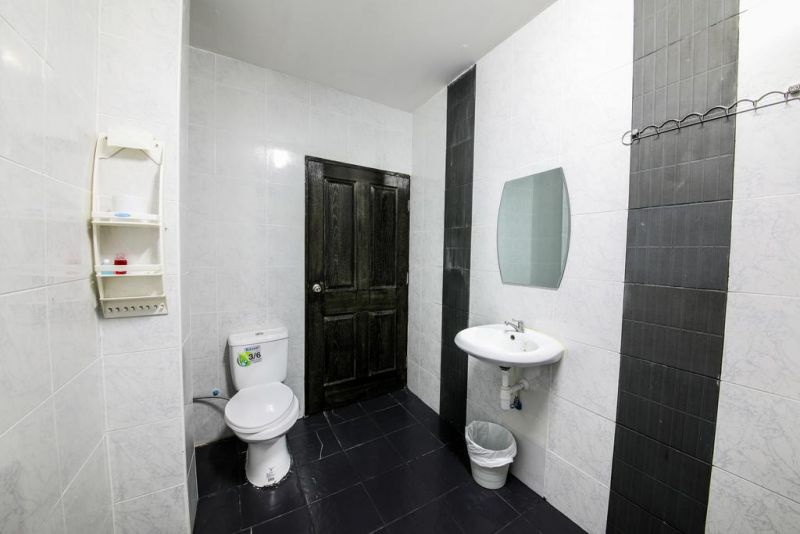 OYO 118 BEACH WALK STAY (EX. BEACH WALK STAY) — фото 18