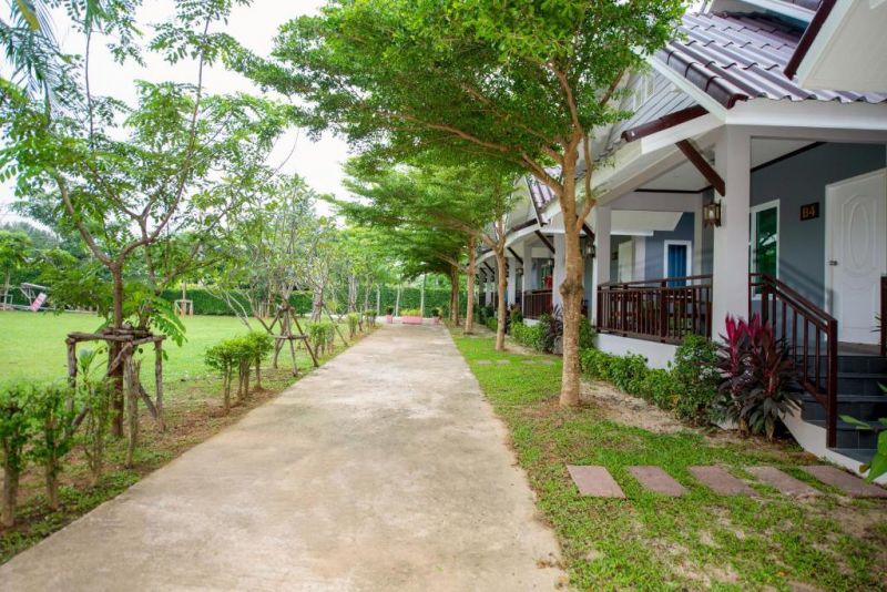 OYO 329 B. BANANA RESORT — фото 15
