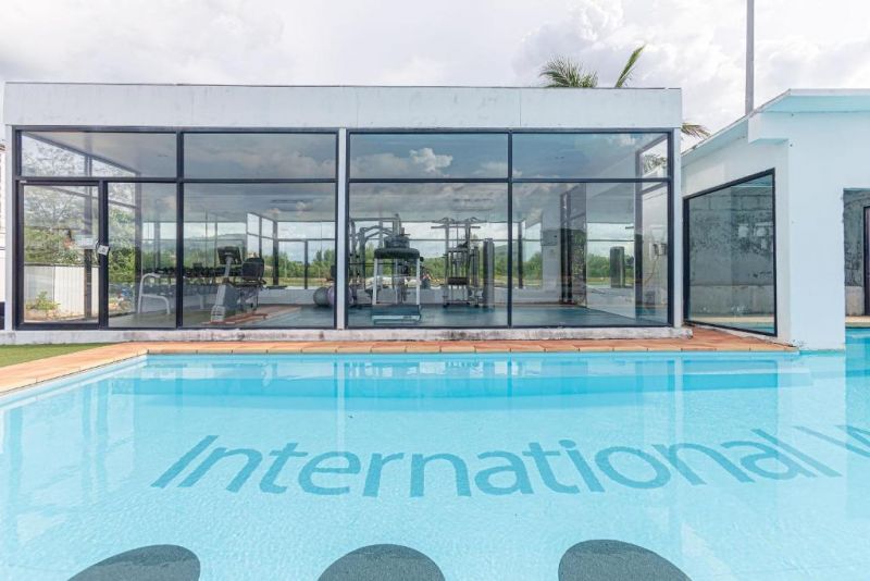 OYO 433 IWP WAKE PARK & RESORT HOTEL — фото 14