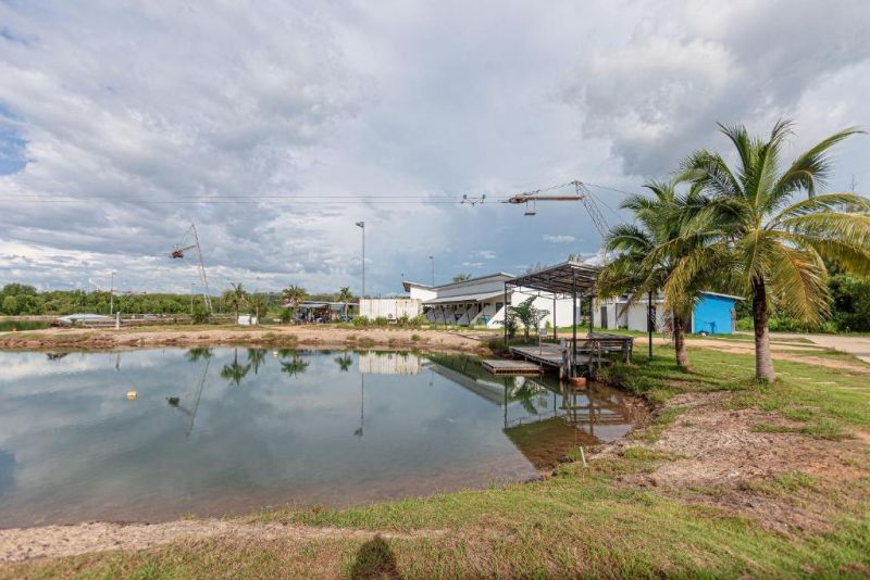 OYO 433 IWP WAKE PARK & RESORT HOTEL — фото 16