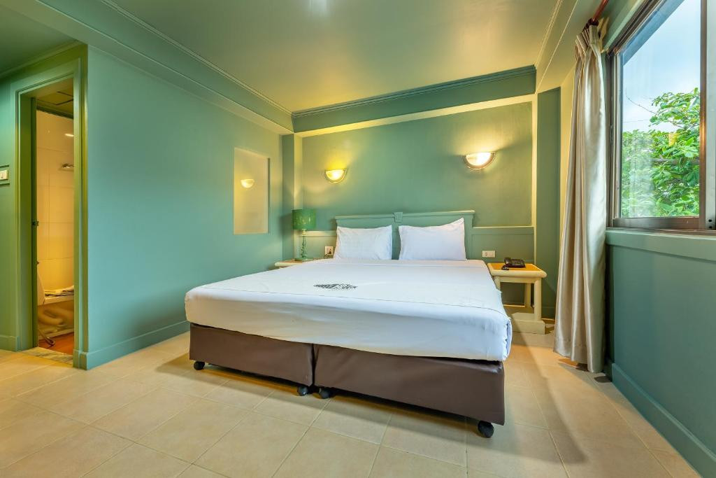 PATONG BEACHFRONT BOUTIQUE HOTEL (EX. PATONG INN) — фото 11
