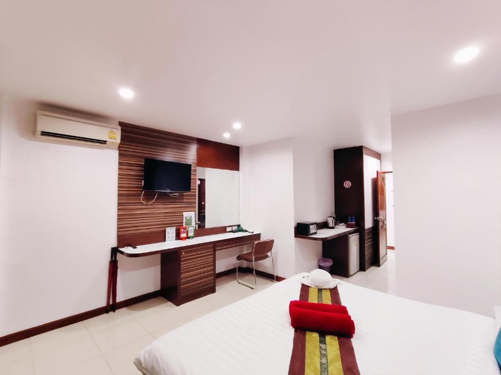 PATONG MAX VALUE HOTEL — фото 4