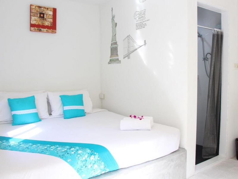 PHUKET BACKPACKER HOSTEL — фото 2