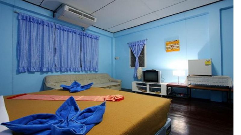PHUKET BACKPACKER HOSTEL — фото 7