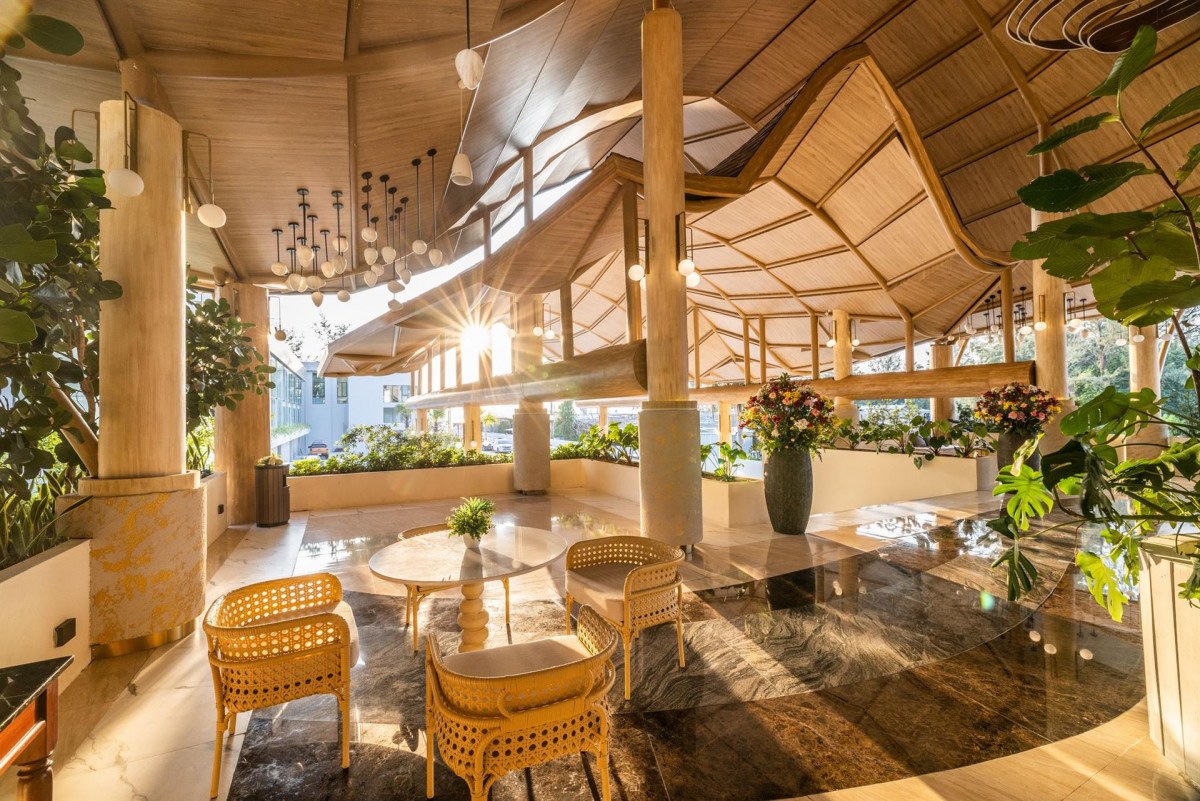 PHUKET EMERALD BEACH RESORT — фото 12