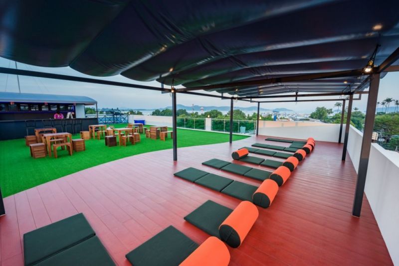 PHUKET MARINE POSHTEL