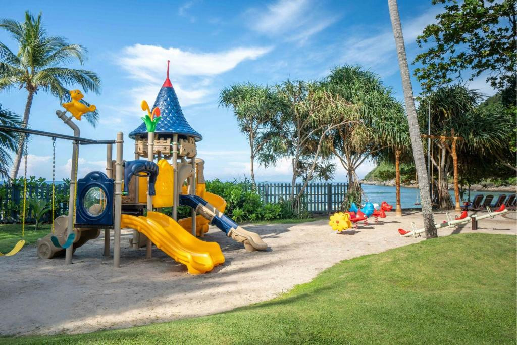 PHUKET MARRIOTT RESORT & SPA MERLIN BEACH (EX. MERLIN BEACH RESORT) — фото 7