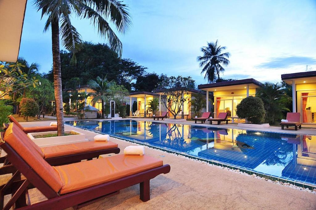 PHUKET SEA RESORT (EX. MAALAI RESORT)