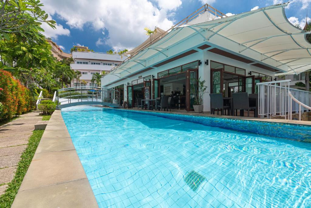 PHUNAWA RESORT (EX. KARON SOVEREIGN ALL SUITE RESORT) — фото 10