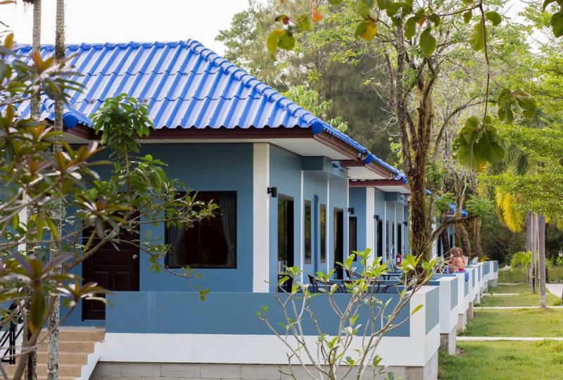 PRAEWA VILLAS NAIYANG
