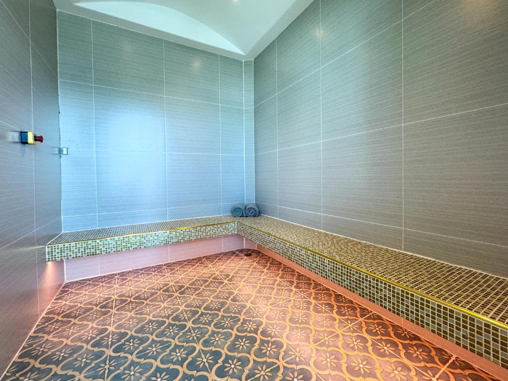 QUALITY RESORT & SPA PATONG BEACH PHUKET (EX. SHANAYA BEACH RESORT & SPA) — фото 12