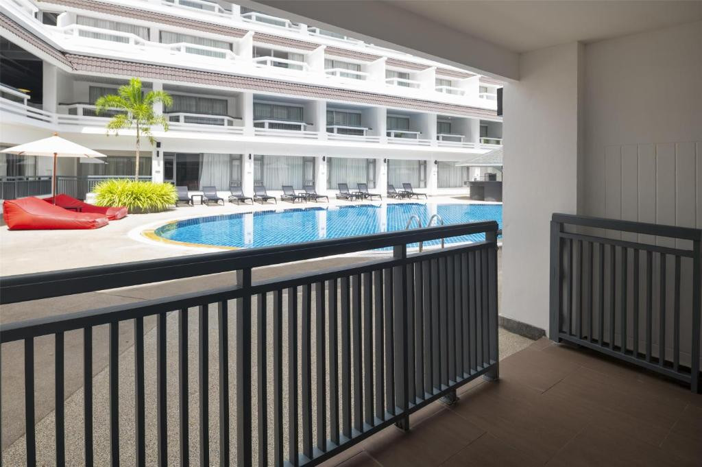 RADISSON RED PHUKET PATONG BEACH (EX.SWISSOTEL RESORT PHUKET PATONG BEACH) — фото 12