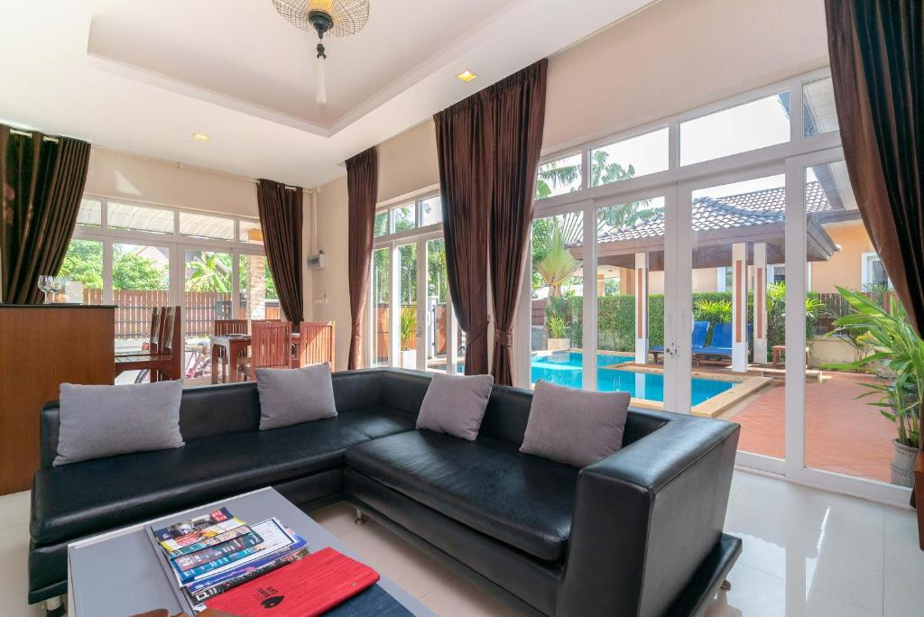 RAWAI PRIVATE VILLAS POOL AND GARDEN — фото 16