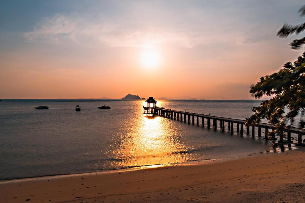 SANTHIYA KOH YAO YAI RESORT & SPA — фото 2