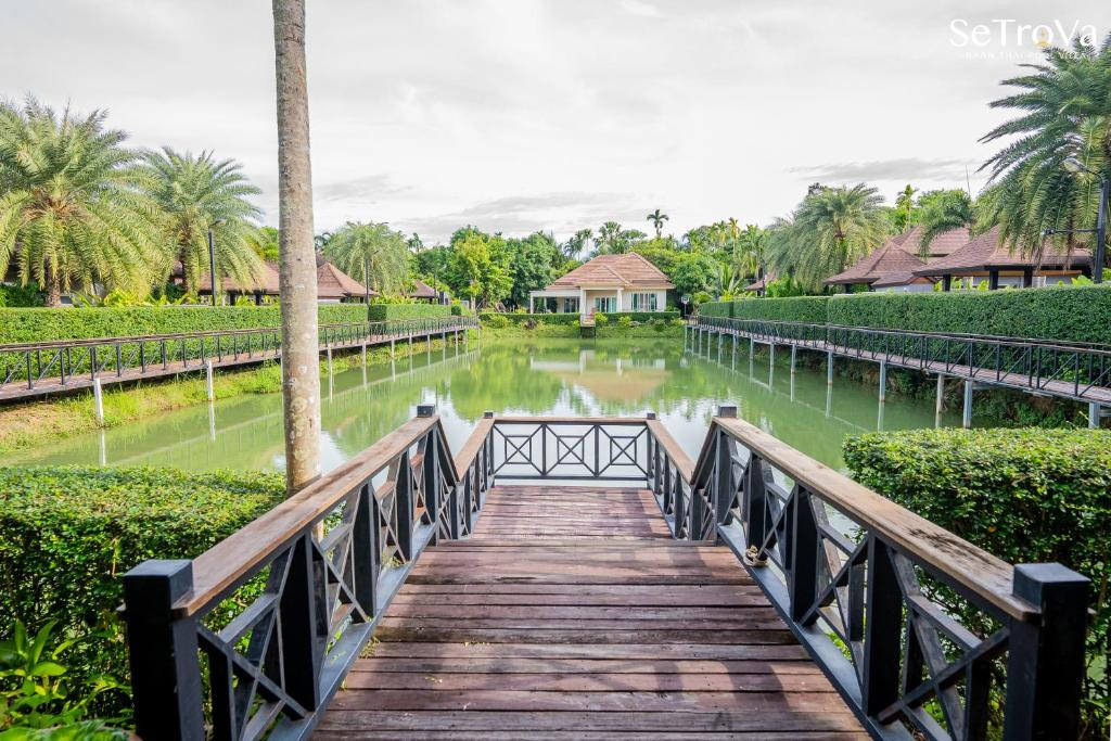 SETROVA NAI HARN GRAND POOL VILLA — фото 10