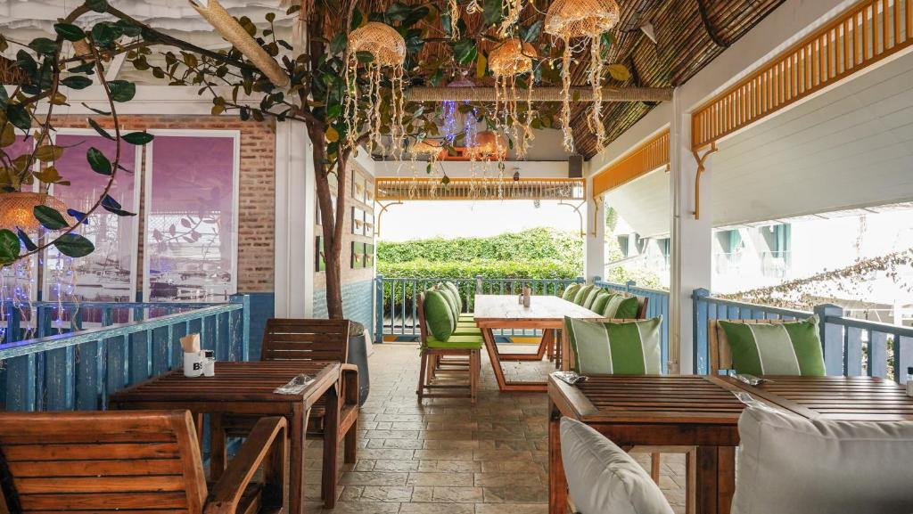 SUGAR MARINA RESORT ART KARON BEACH — фото 16
