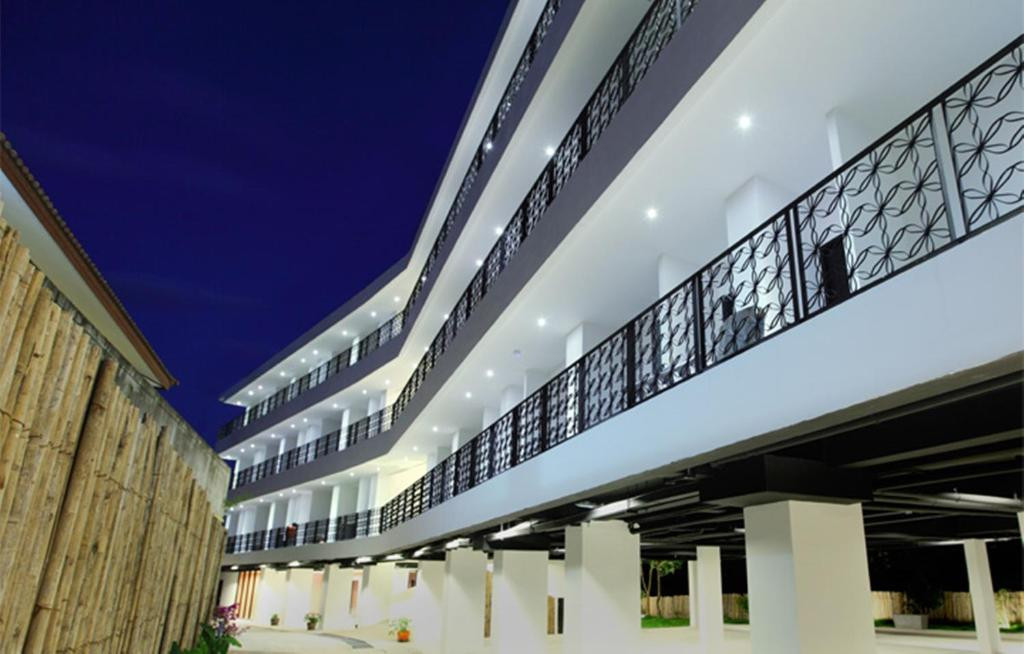 SURINTRA BOUTIQUE RESORT — фото 12