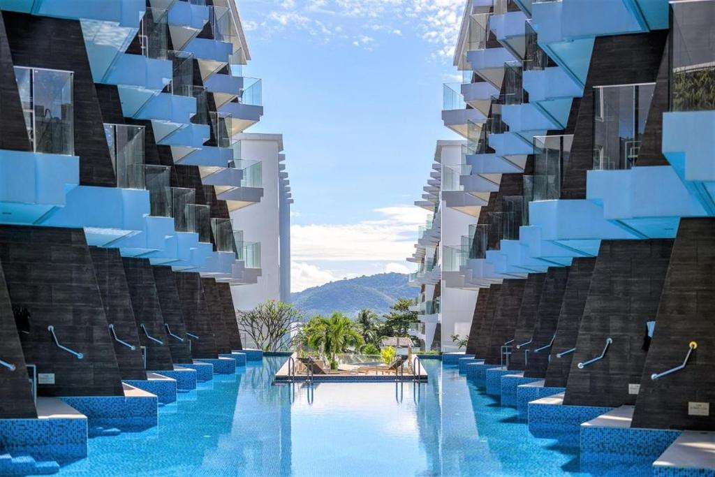 THE BEACHFRONT HOTEL PHUKET (EX. BEST WESTERN PLUS THE BEACHFRONT) — фото 5