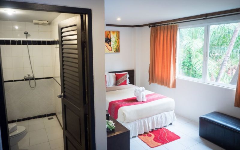 THE NICE PATONG HOTEL — фото 17
