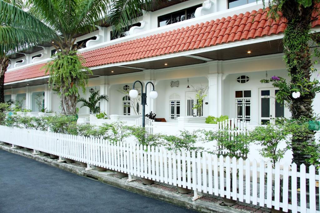 THE OLD PHUKET KARON BEACH RESORT — фото 15
