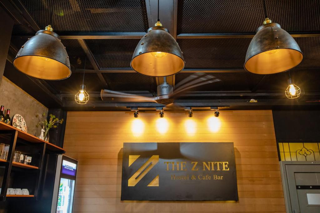 THE Z NITE HOSTEL — фото 9