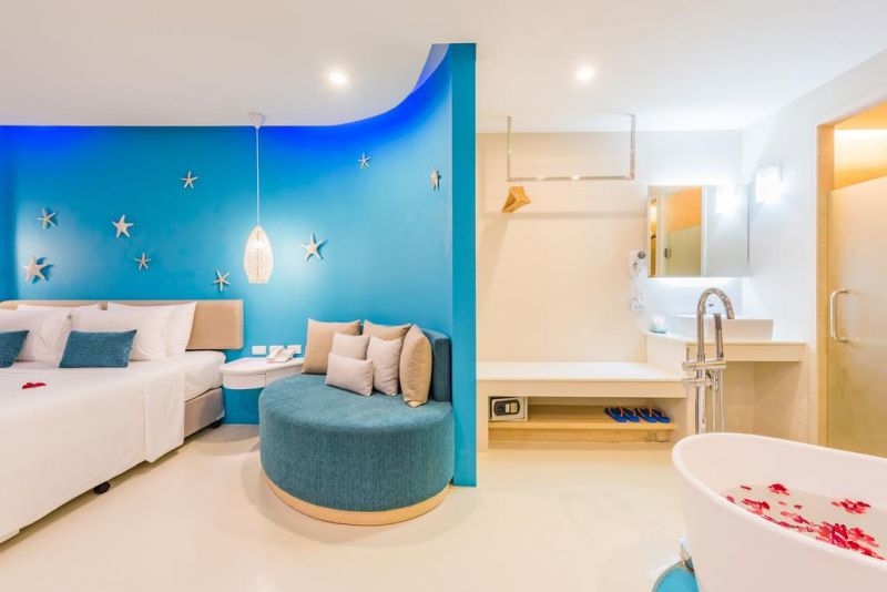 TIDE BEACHFRONT SIRAY PHUKET — фото 12
