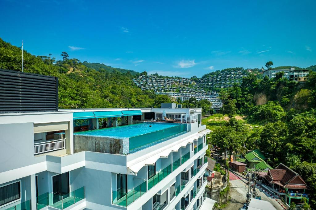 TRIPLE L HOTEL PATONG BEACH — фото 2