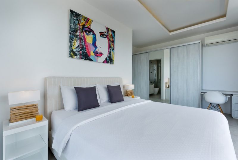 4 BED SEA SUNSET VIEWS & 2 MINUTE WALK TO BEACH — фото 16