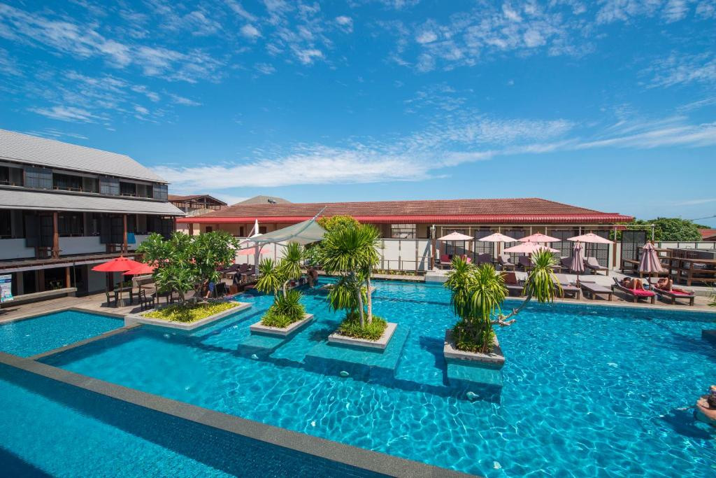 AM SAMUI PALACE