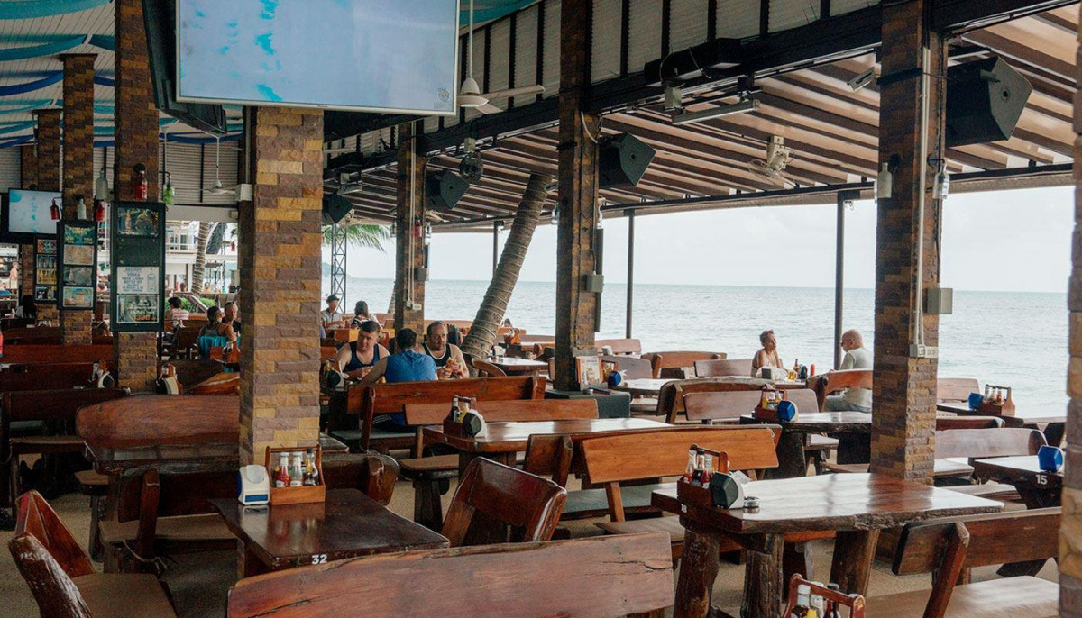 ARK BAR BEACH RESORT — фото 16