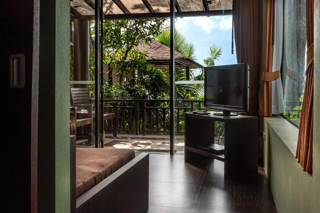 BAAN CHAWENG BEACH RESORT & SPA — фото 18
