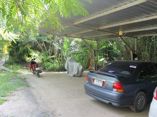 BAAN PATCHARINTORN SAMUI