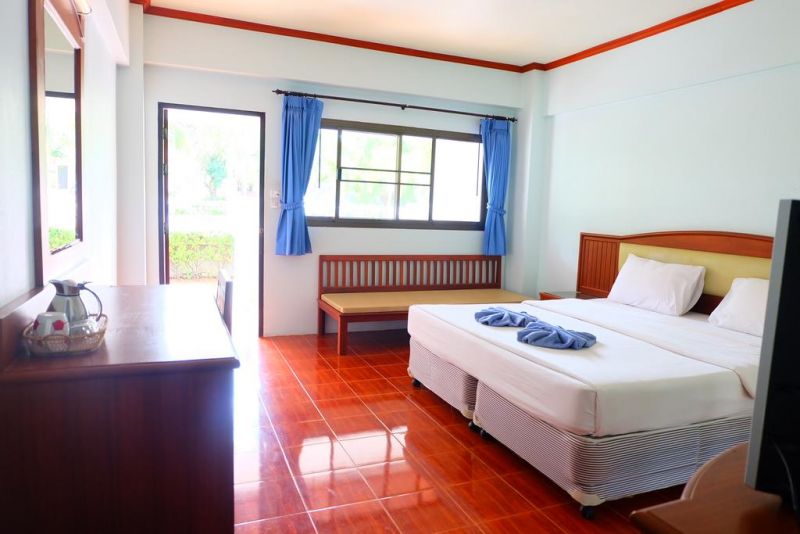 BAY BEACH RESORT (EX. CHOENG MON BEACH HOTEL & SPA) — фото 12