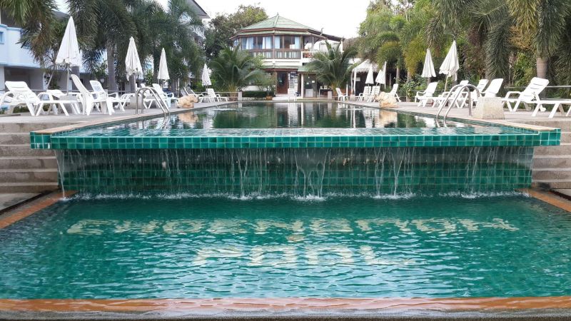 BAY BEACH RESORT (EX. CHOENG MON BEACH HOTEL & SPA) — фото 13
