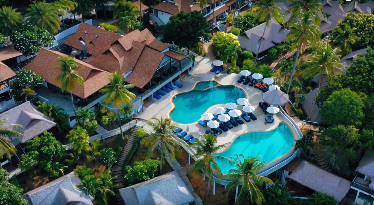 CORAL CLIFF BEACH RESORT (EX. CORAL COVE CHALET) — фото 2