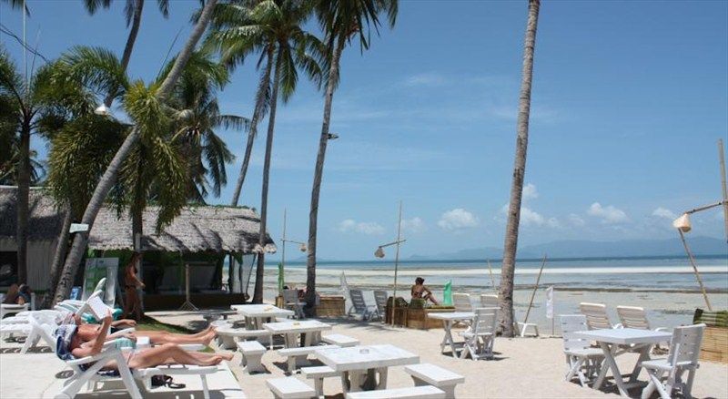 LIME N SODA BEACHFRONT RESORT — фото 12