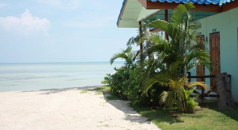 LIME N SODA BEACHFRONT RESORT — фото 18