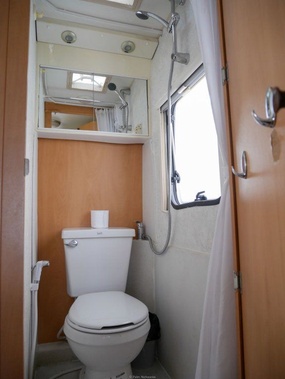 SAMUI CARAVANS BEACH CAMP