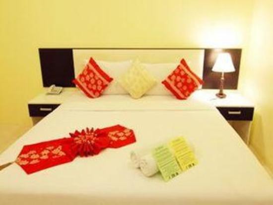 THE AVENUE SAMUI (EX. FX RESORT CHAWENG)