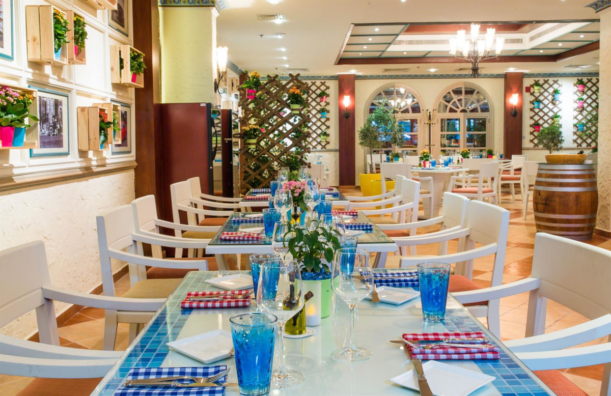 AL RAHA BEACH HOTEL — фото 10