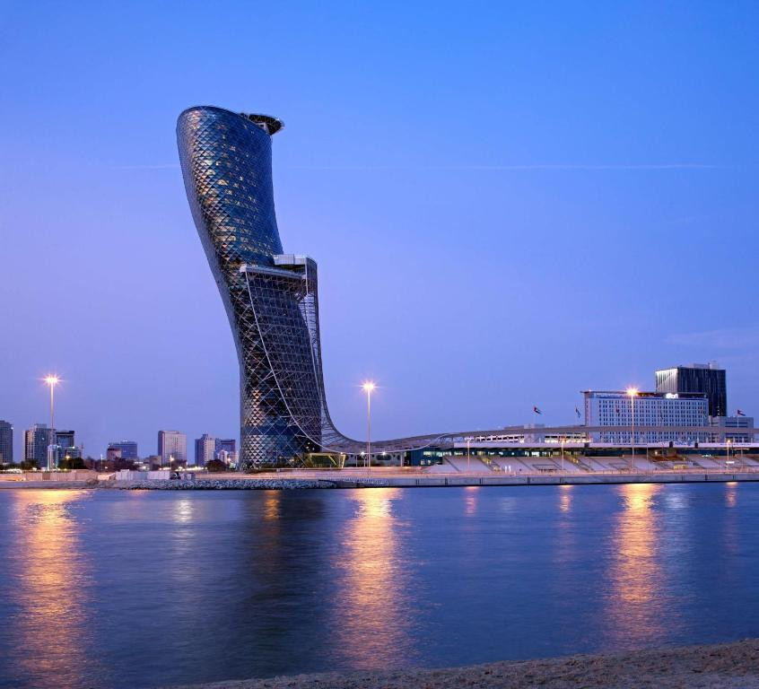 ANDAZ CAPITAL GATE ABU DHABI – A CONCEPT BY HYATT — фото 2