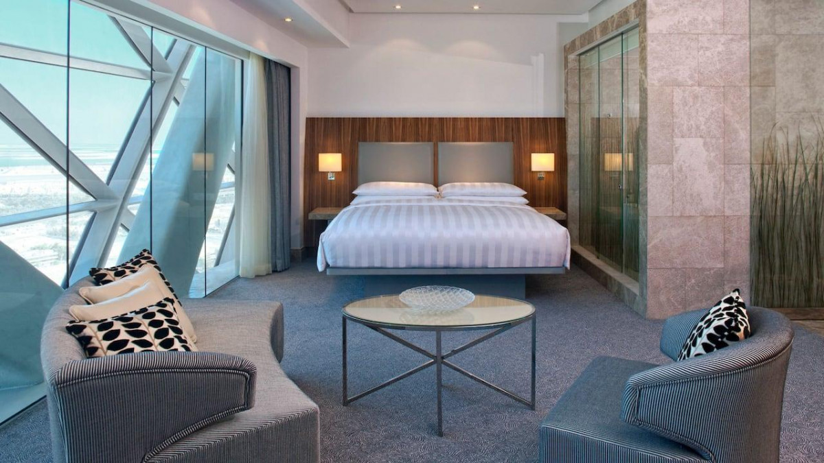 ANDAZ CAPITAL GATE ABU DHABI – A CONCEPT BY HYATT — фото 3