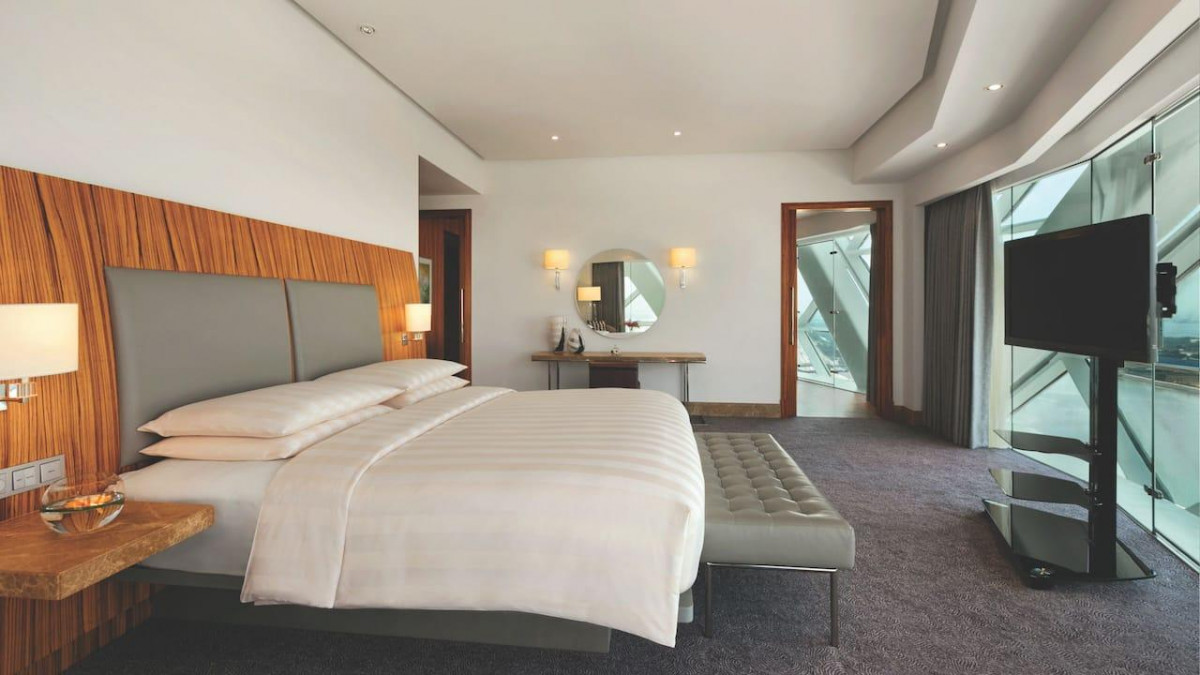 ANDAZ CAPITAL GATE ABU DHABI – A CONCEPT BY HYATT — фото 6